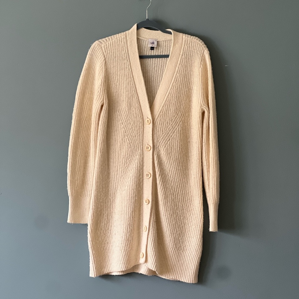 Cabi cream long v-neck cardigan, Size M